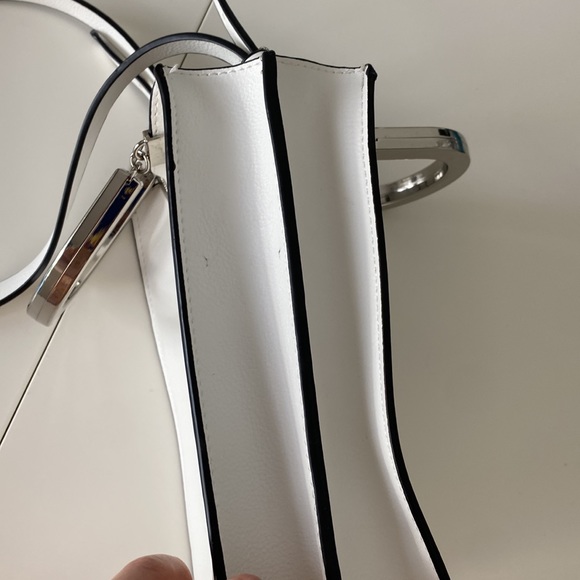 Zara mini tote white leather metallic handles crossbody bag - Picture 6 of 9